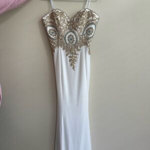 Wedding Dress Camille La Vie